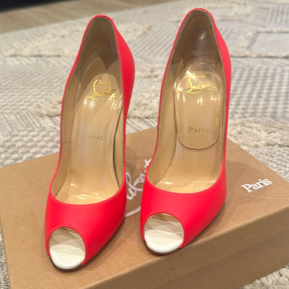 Christian Louboutin Youpi 120 - Fushia/White - Picture 1 of 6